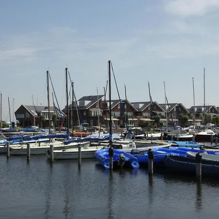 Holiday De Meerparel-4 * Uitgeest